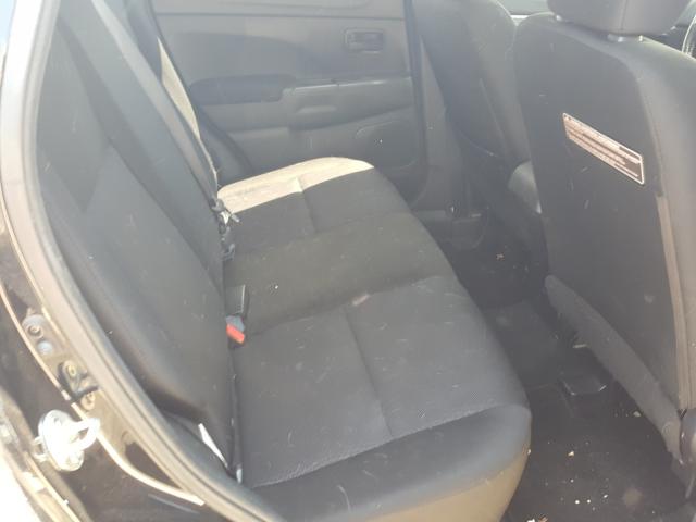 Mitsubishi Outlander 2012
