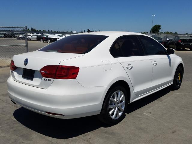 Volkswagen Jetta SE 2011