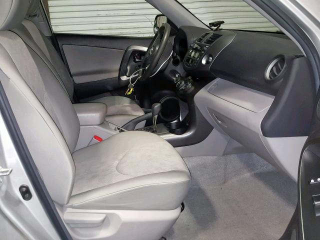 Toyota Rav4 2011