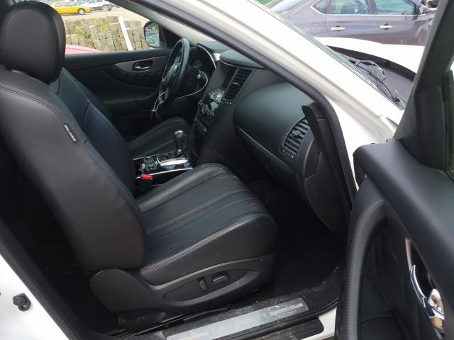 Infiniti QX70 2017