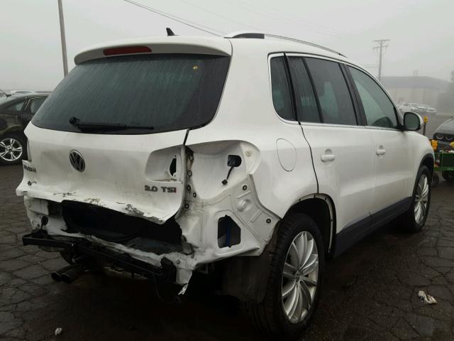 Volkswagen Tiguan S 2013