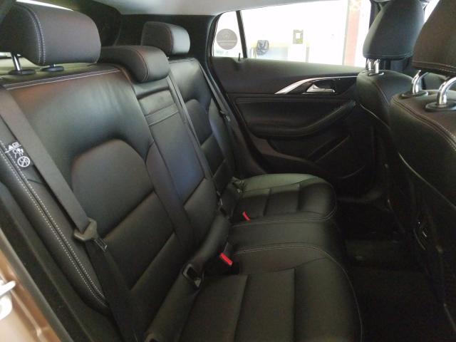 Infiniti QX30 Base 2017