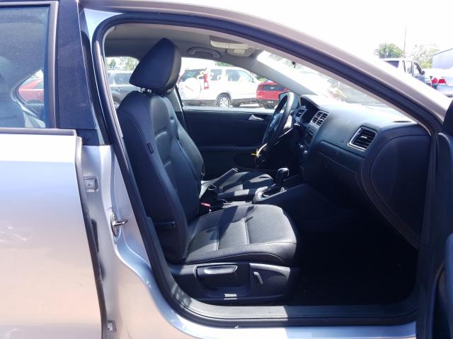 Volkswagen Jetta SE 2014