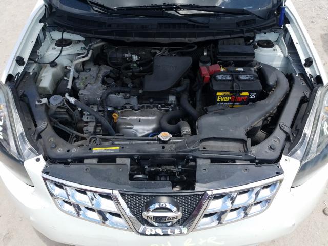 Nissan Rogue Sele 2014