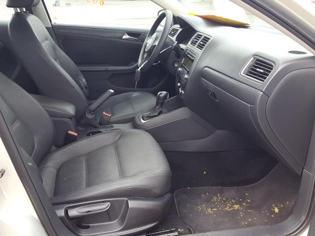 Volkswagen Jetta SE 2011