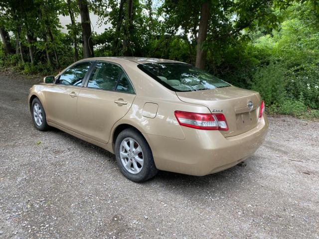 Toyota Camry Base 2011