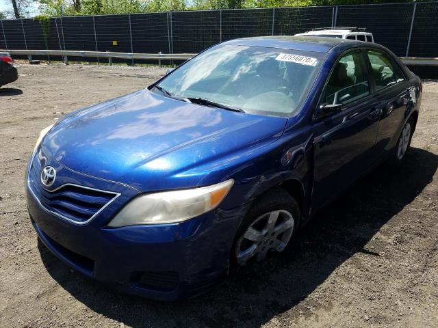 Toyota Camry Base 2010