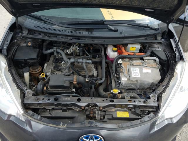 Toyota Prius C 2013