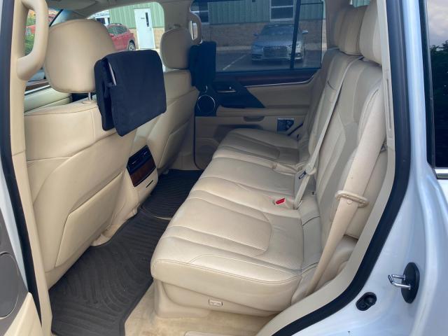Lexus LX 570 2016