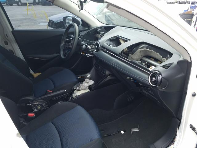 Toyota Yaris IA 2017