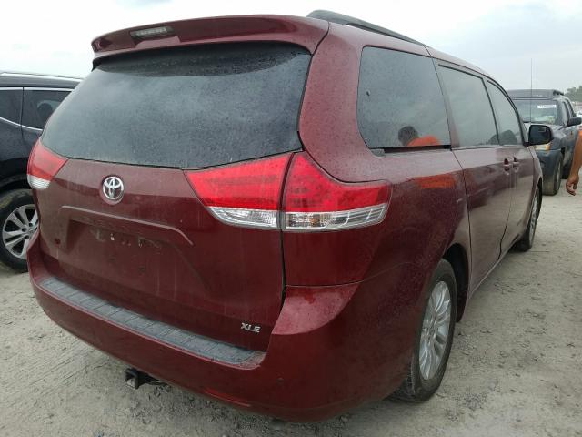 Toyota Sienna XLE 2012
