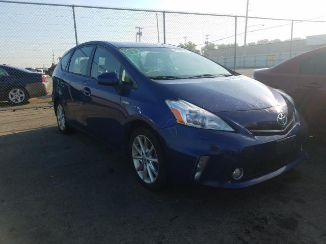 Toyota Prius V 2013