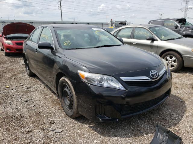 Toyota Camry Hybrid 2011