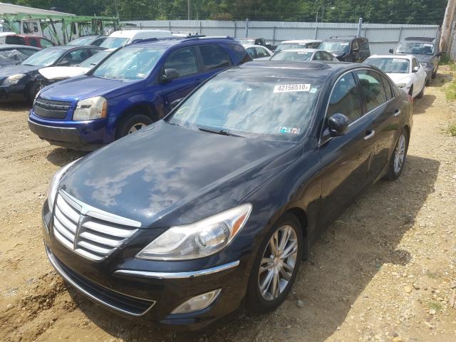 Hyundai Genesis 3 2013