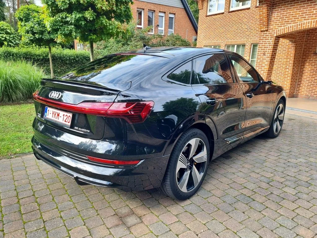 Audi E-Tron Sportback 95 kWh S Line - Quattro - Electric - Automatic - 408 hp - 49.473 km
