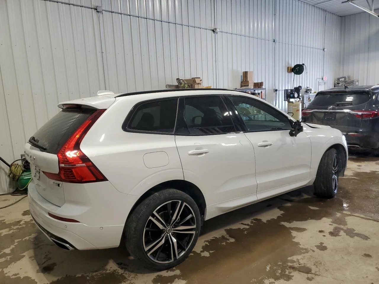 2021 VOLVO XC60 T5 R-DESIGN