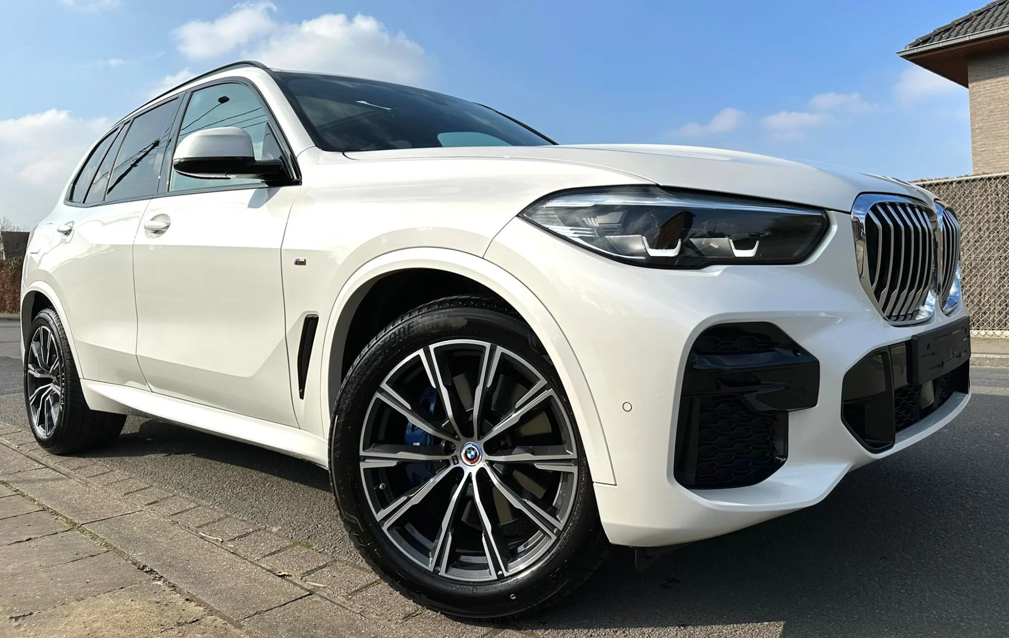 BMW X5 30d - xDrive - Hybrid - Automatic - 286 hp - 26.389 km