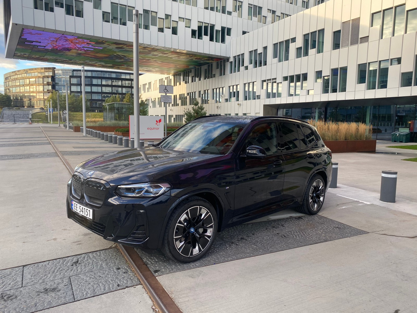 2022 BMW iX3