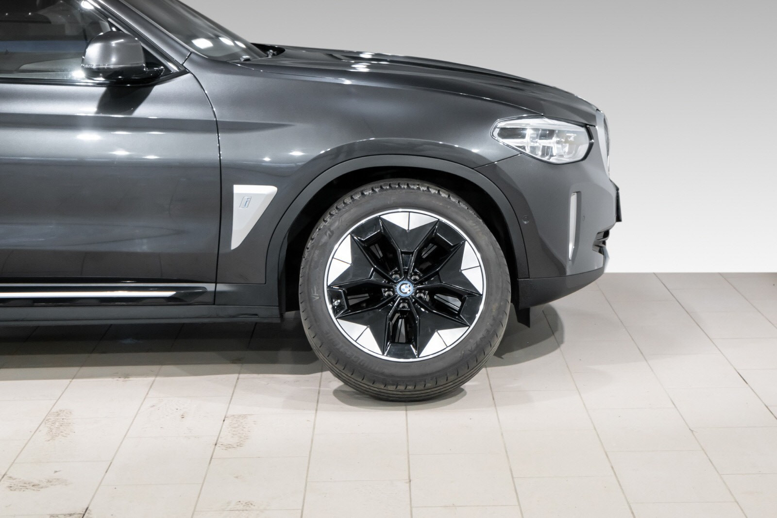 2021 BMW iX3