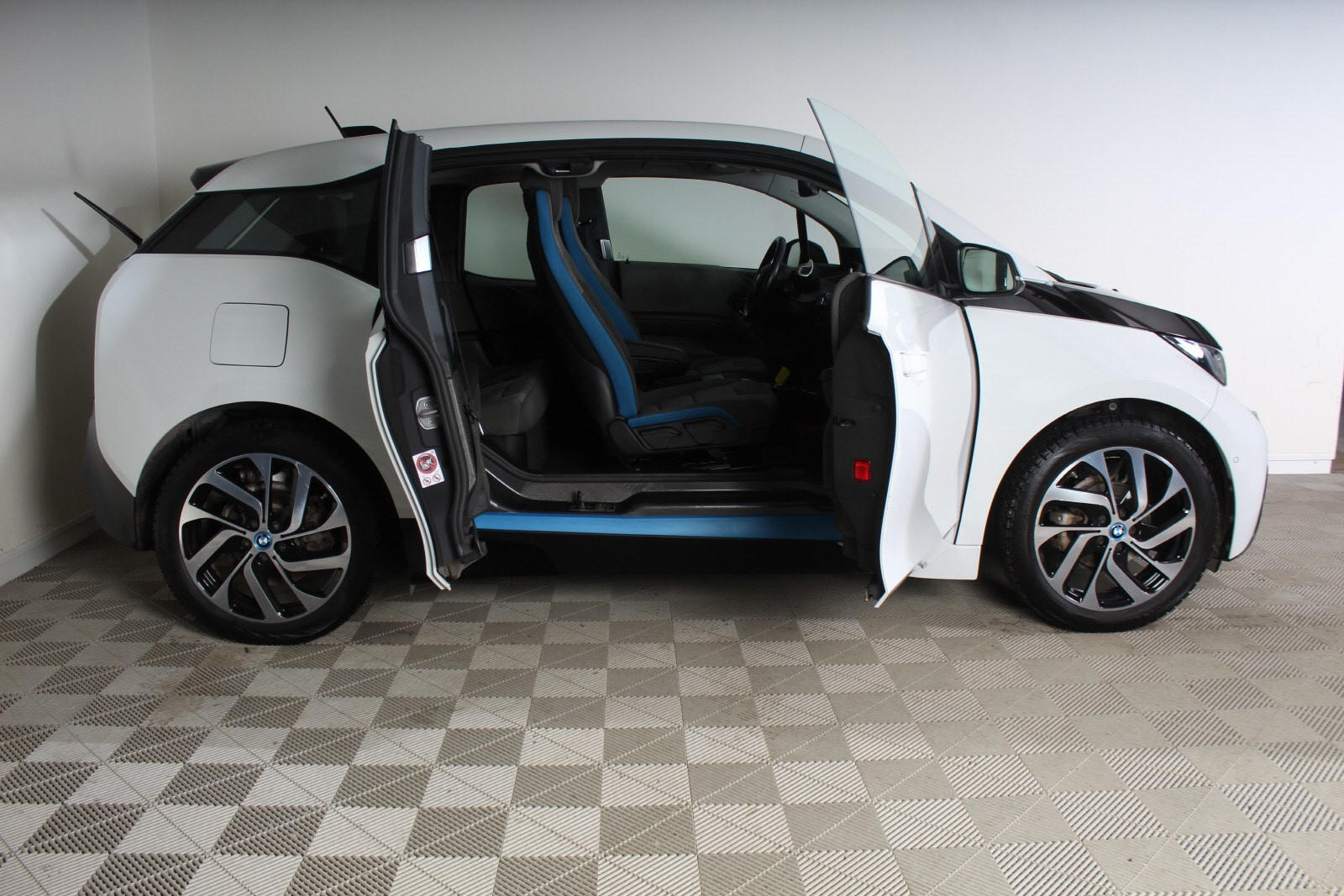 2015 BMW i3