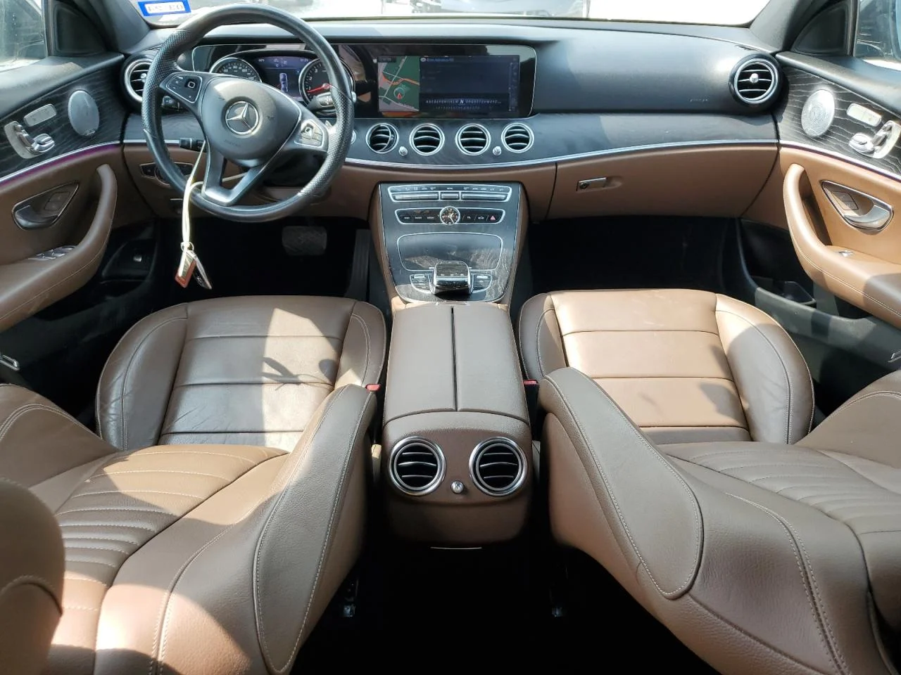 MERCEDES-BENZ E 300 2018