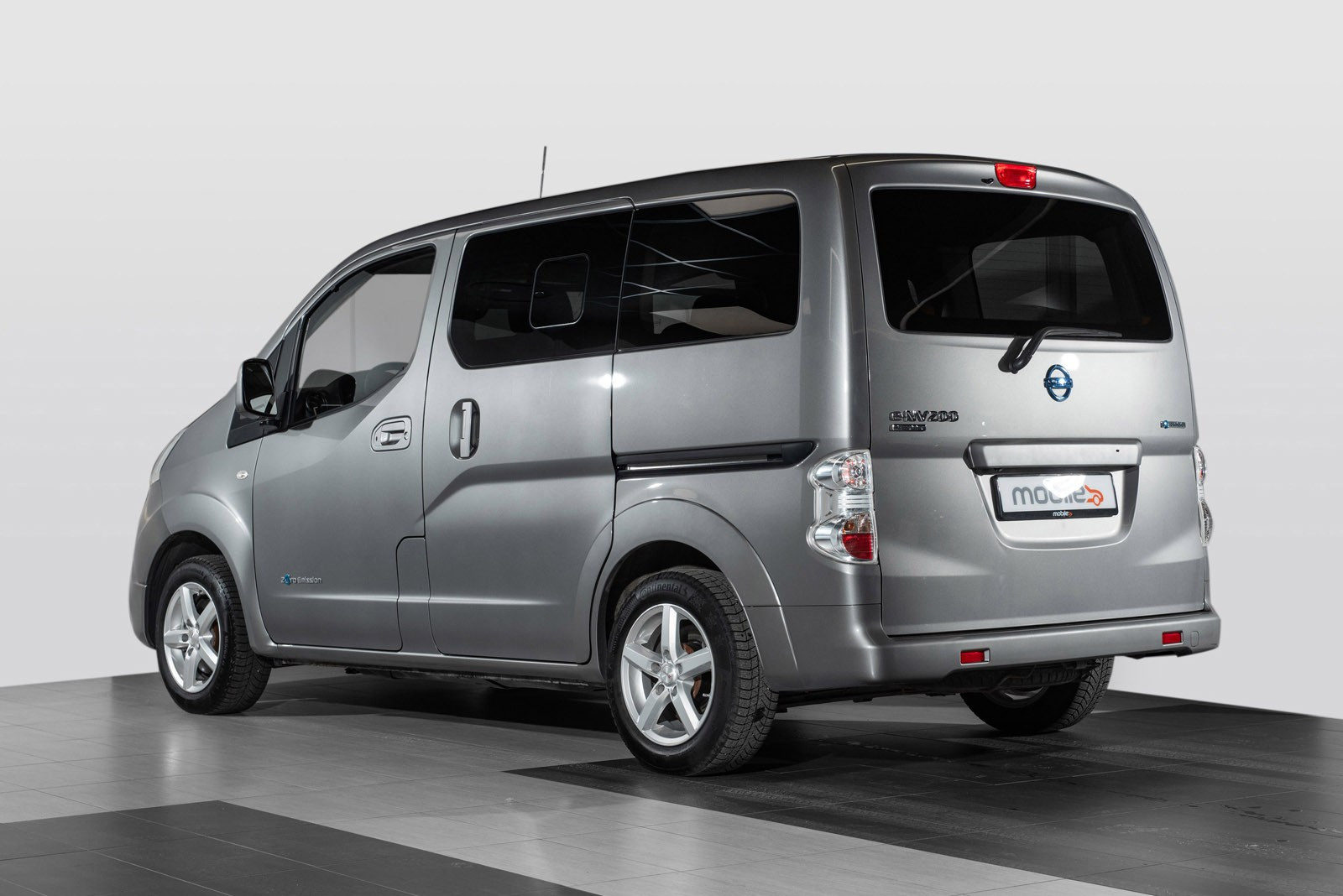 2017 Nissan e-NV
