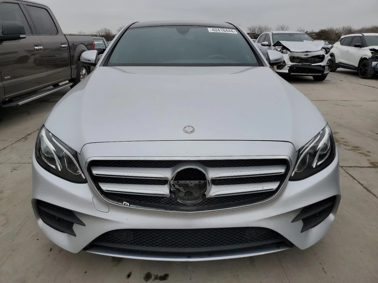 MERCEDES-BENZ E 300 2017