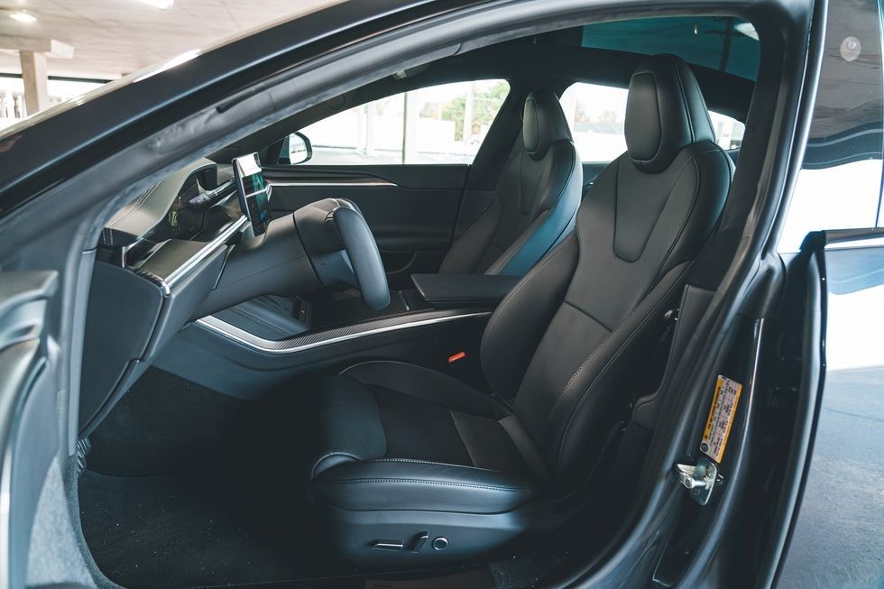 2022 Tesla Model S PLAID