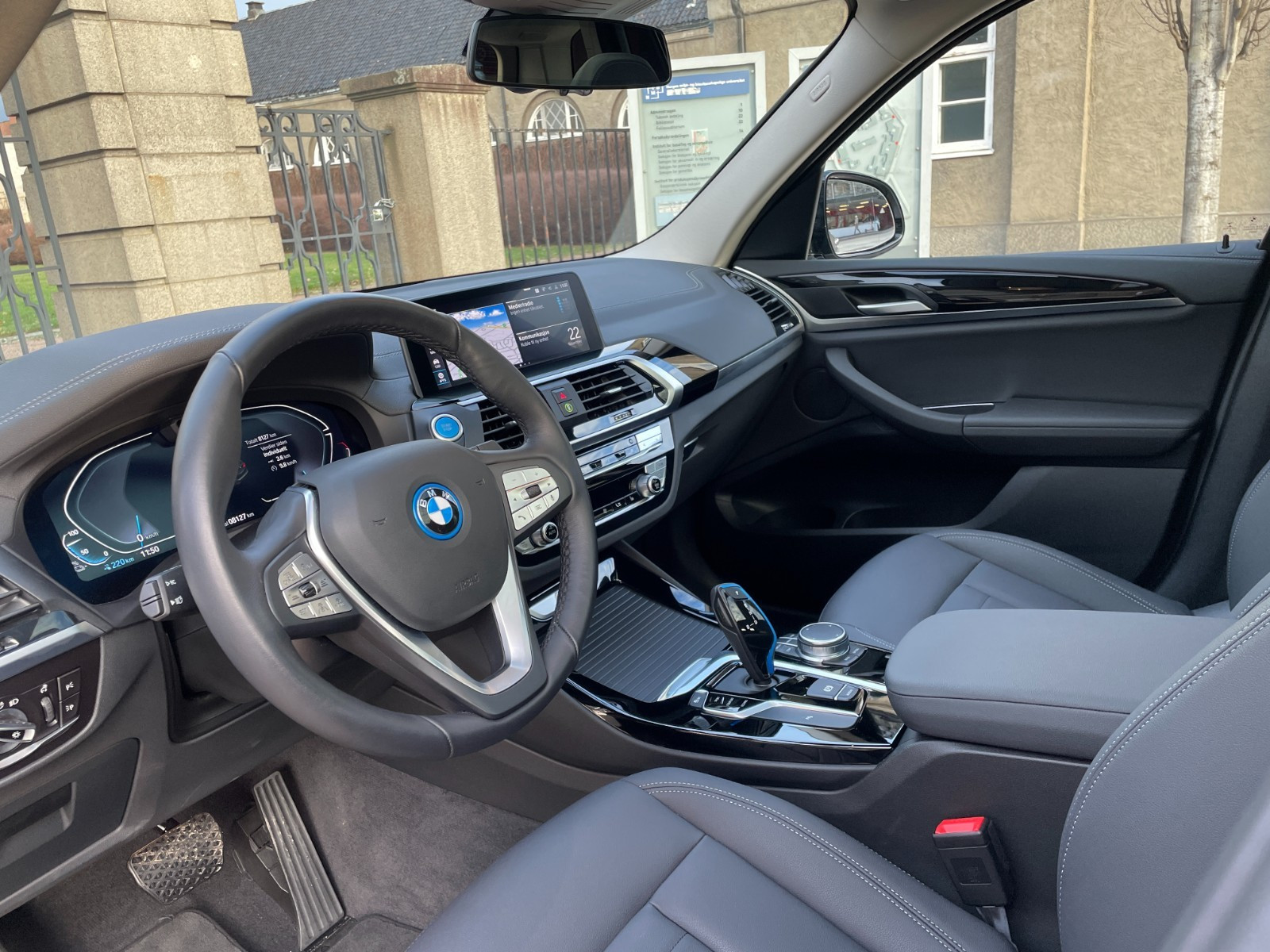 2021 BMW iX3