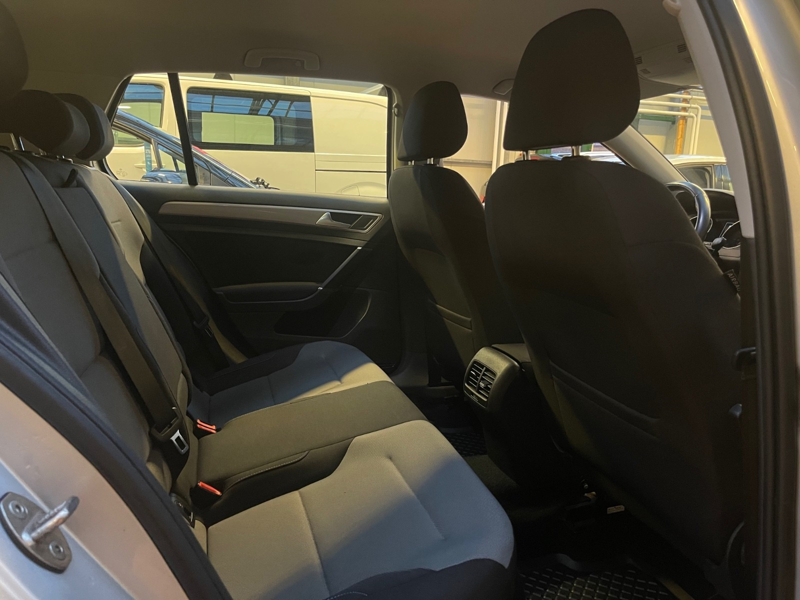 2016 Volkswagen e-Golf