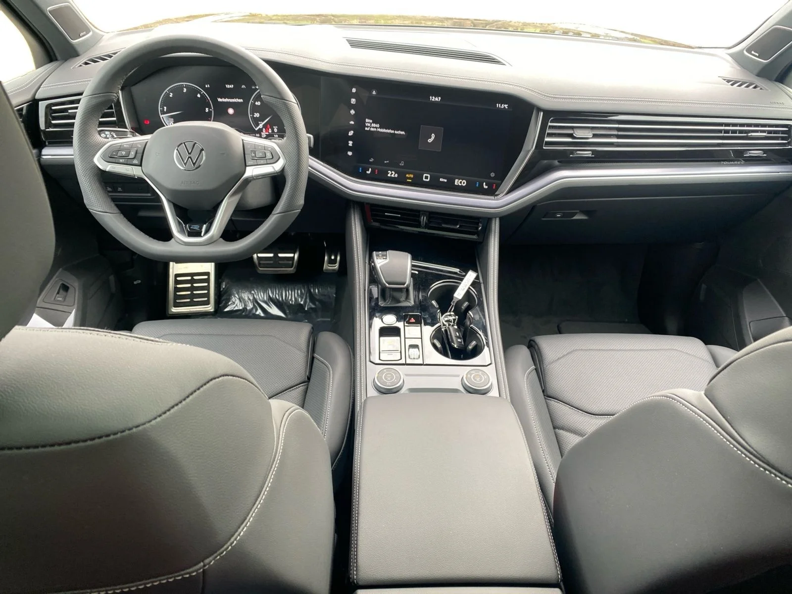 Volkswagen Touareg R-Line 3,0 TDI 2025