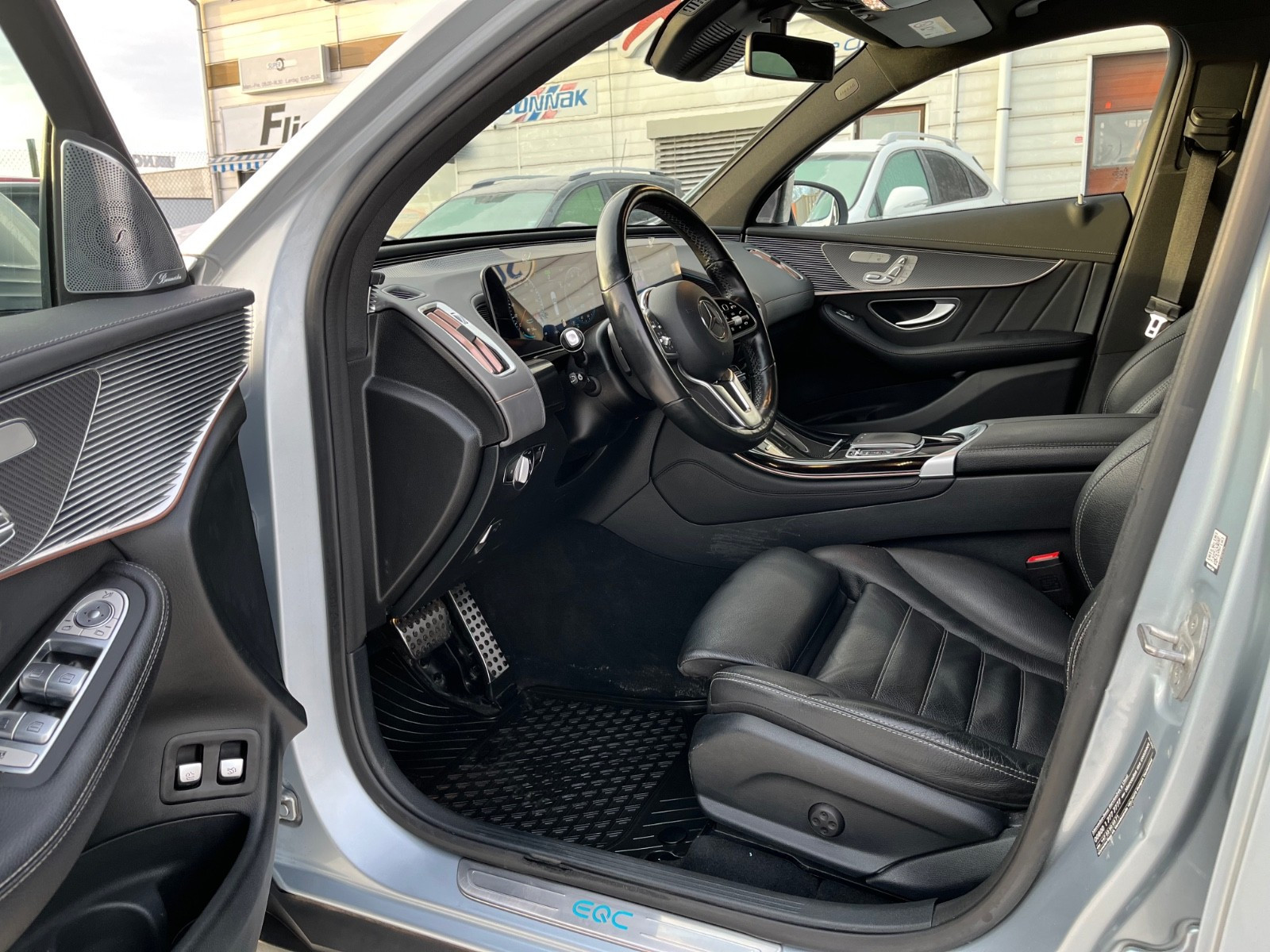 2020 Mercedes-Benz EQC