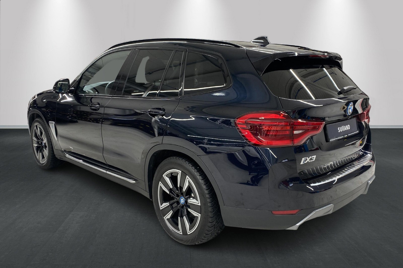 2021 BMW iX3