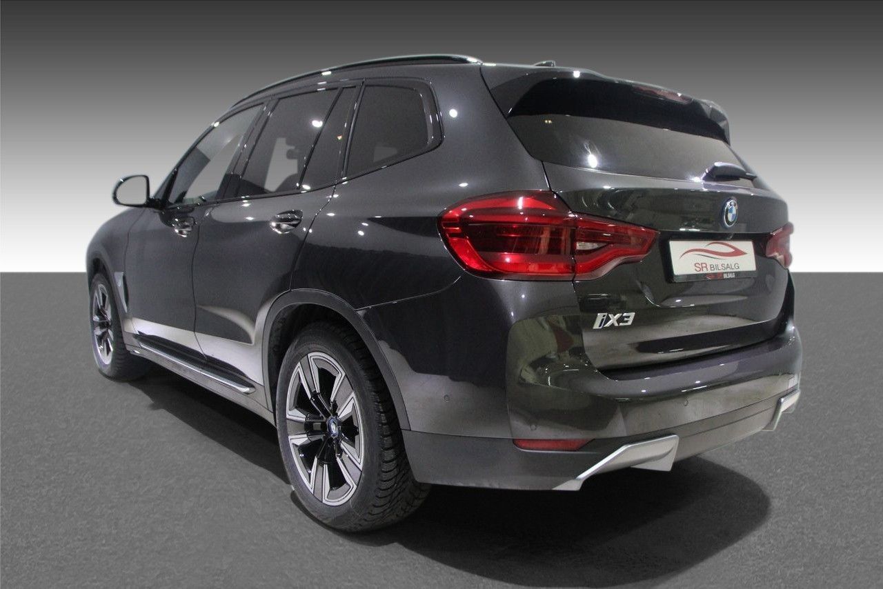 2021 BMW iX3