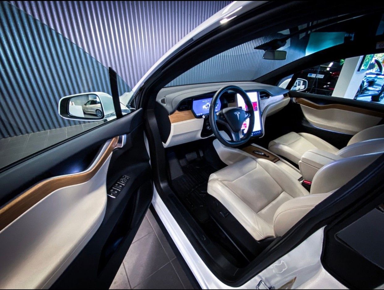 2020 Tesla Model X