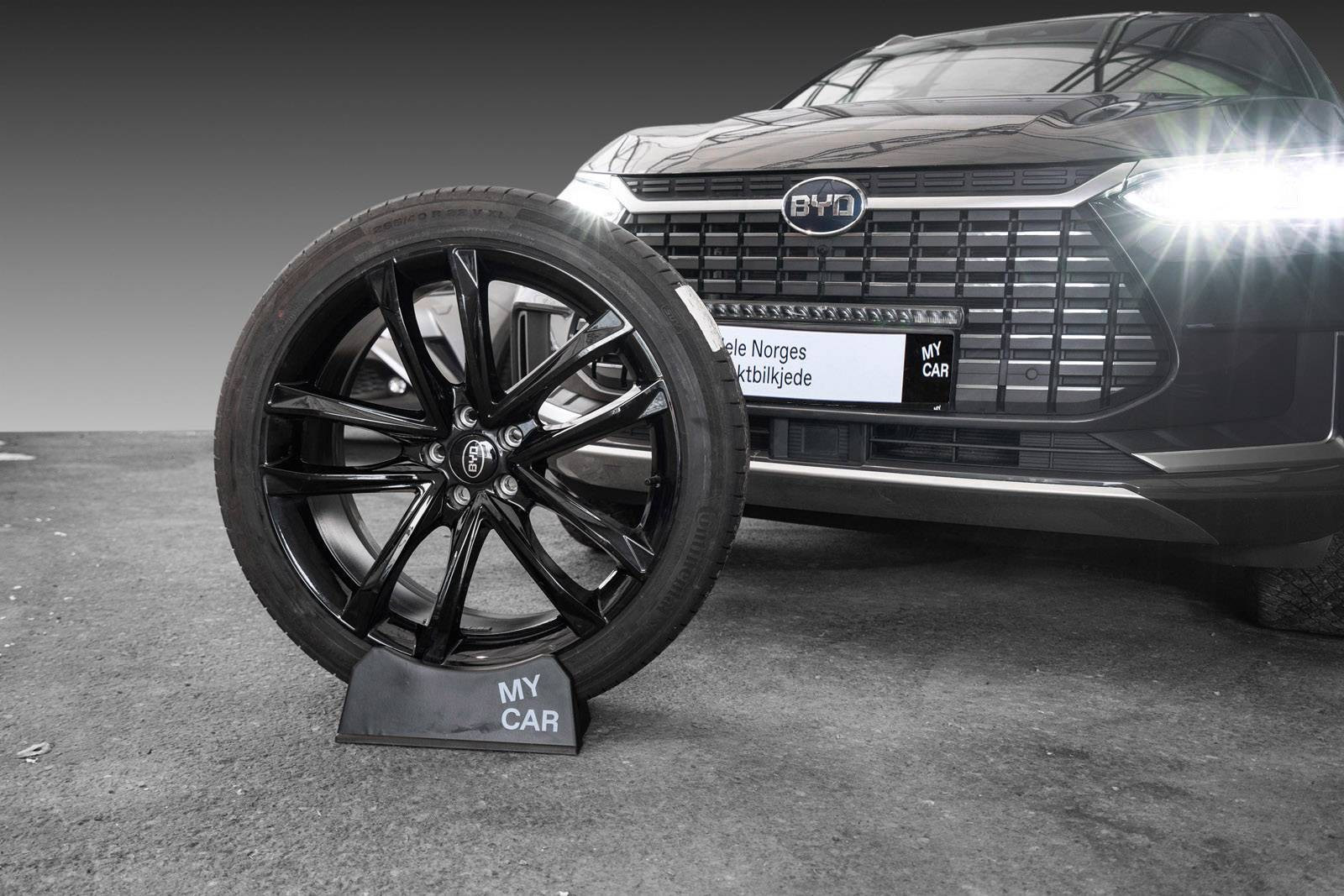 2022 BYD Tang