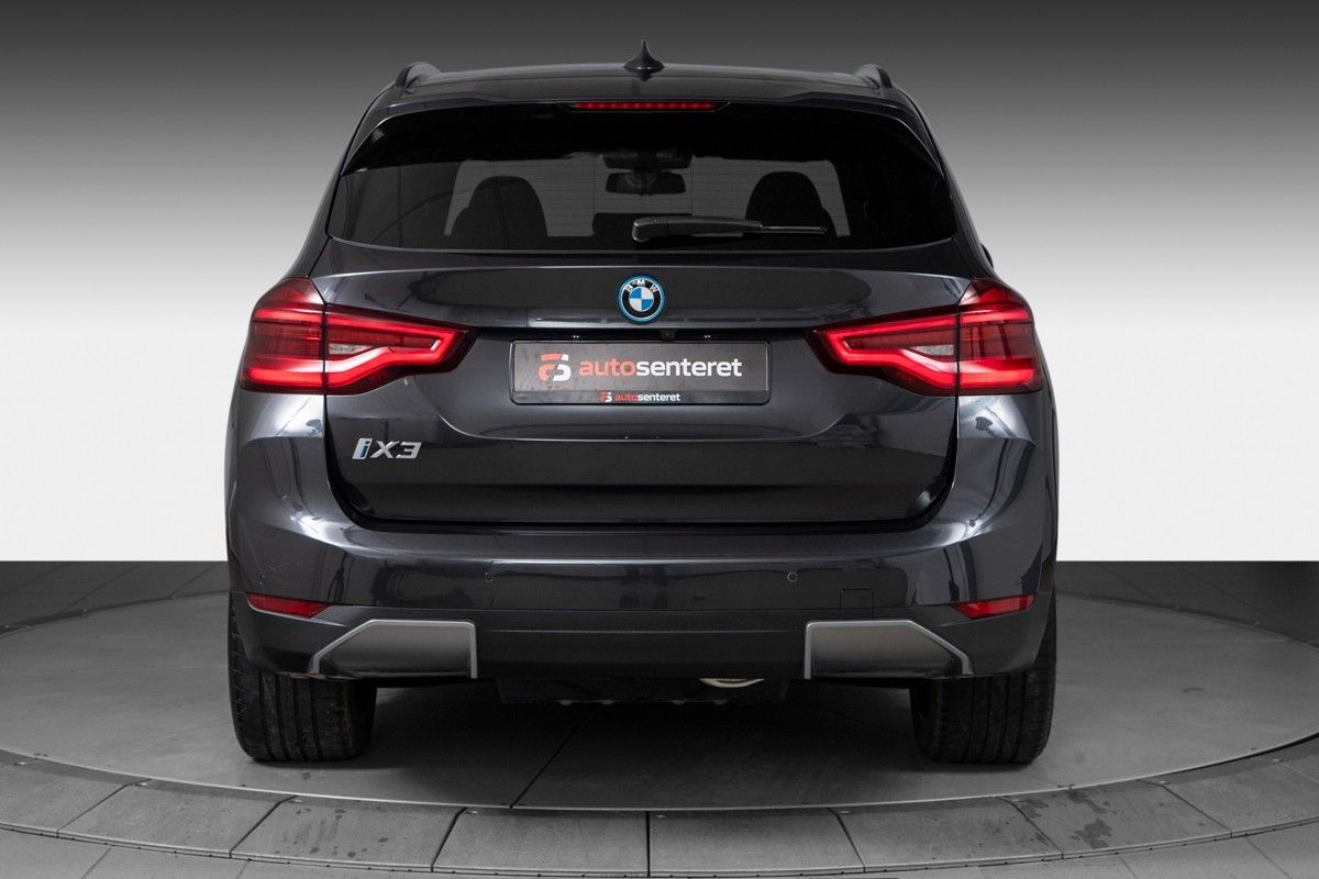 2021 BMW iX3