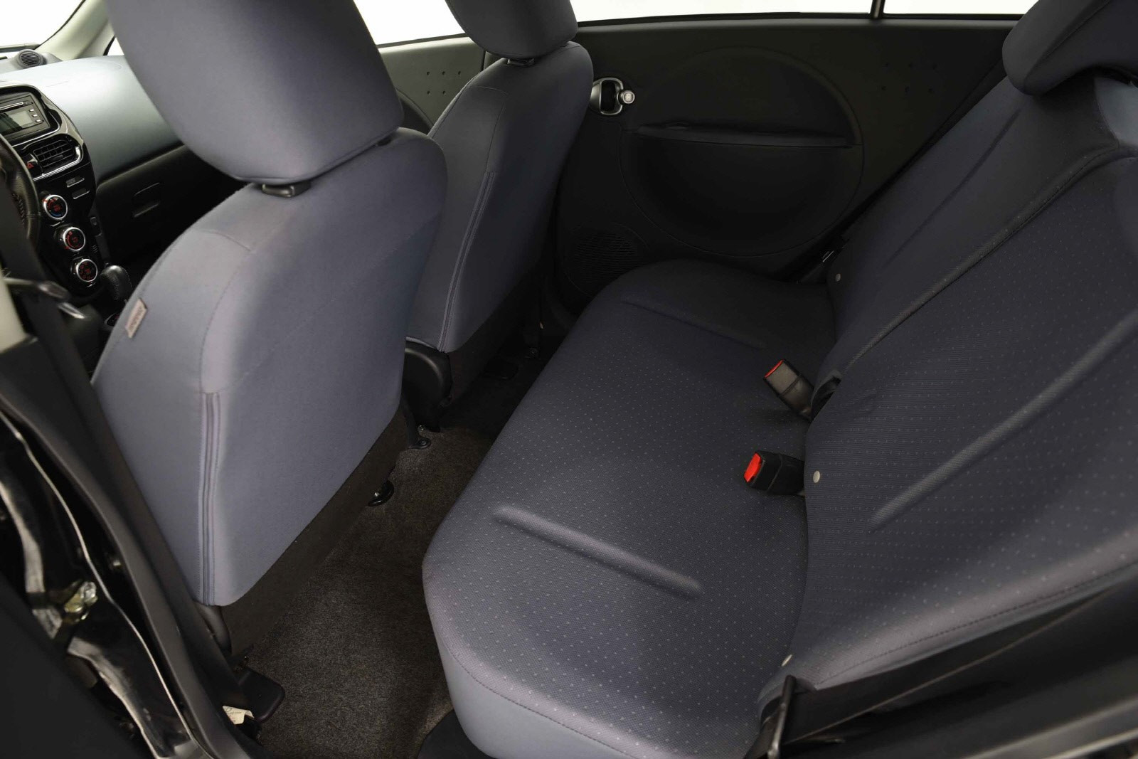 2015 Peugeot iOn