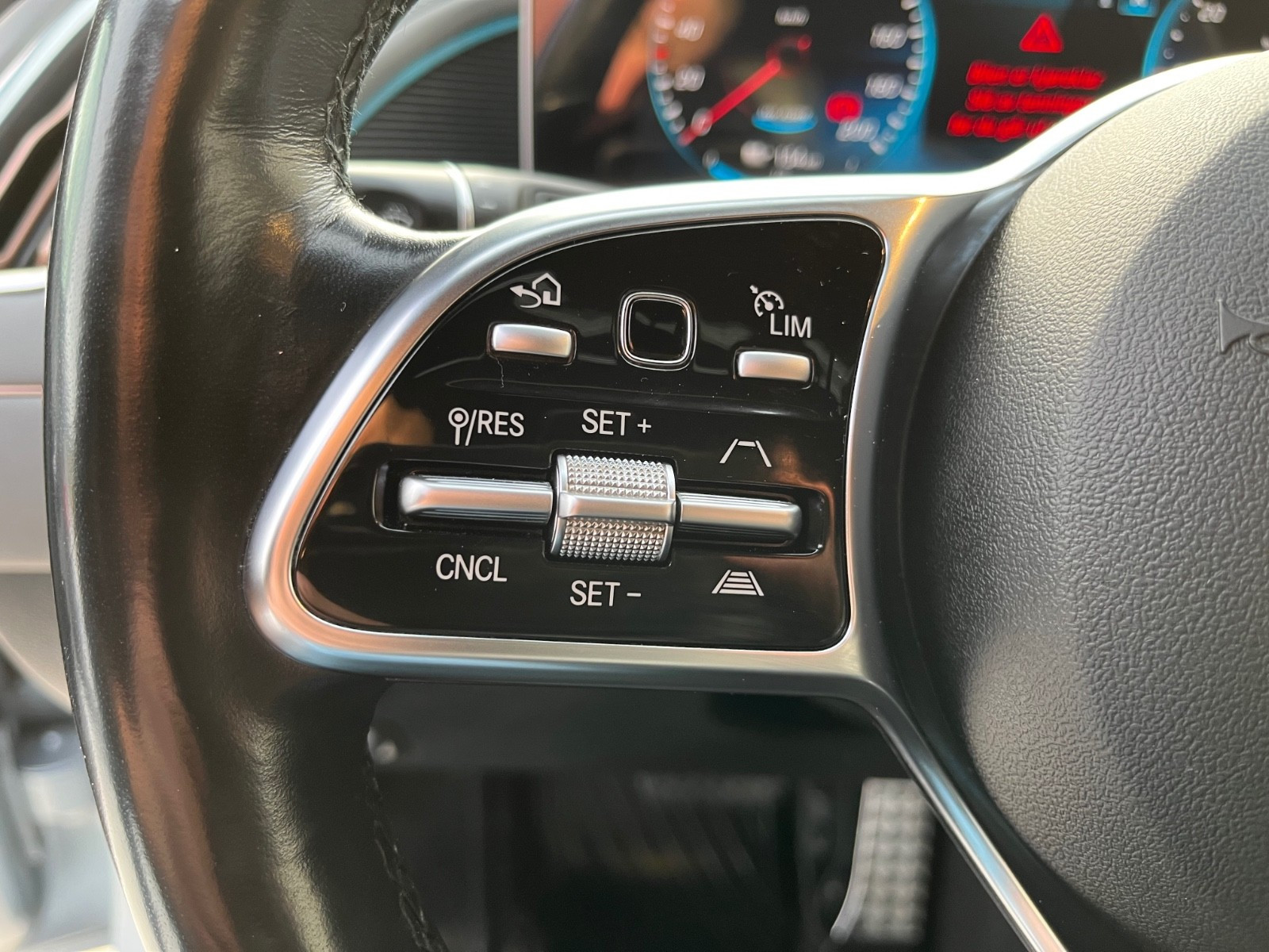 2020 Mercedes-Benz EQC