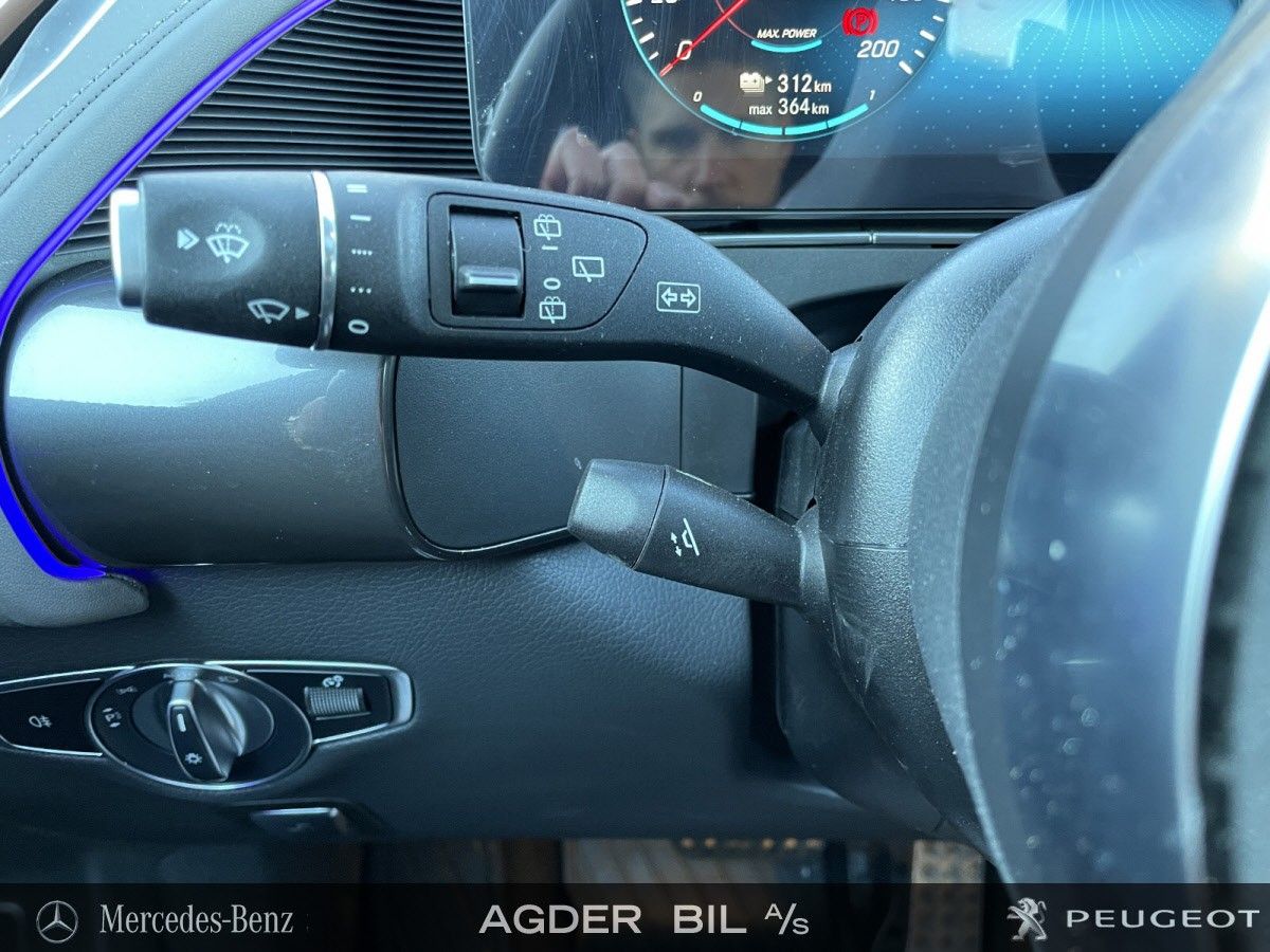 2022 Mercedes-Benz EQC