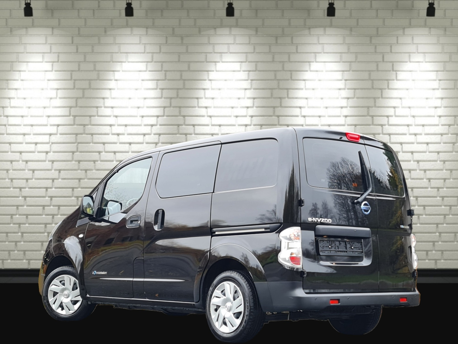 2017 Nissan e-NV