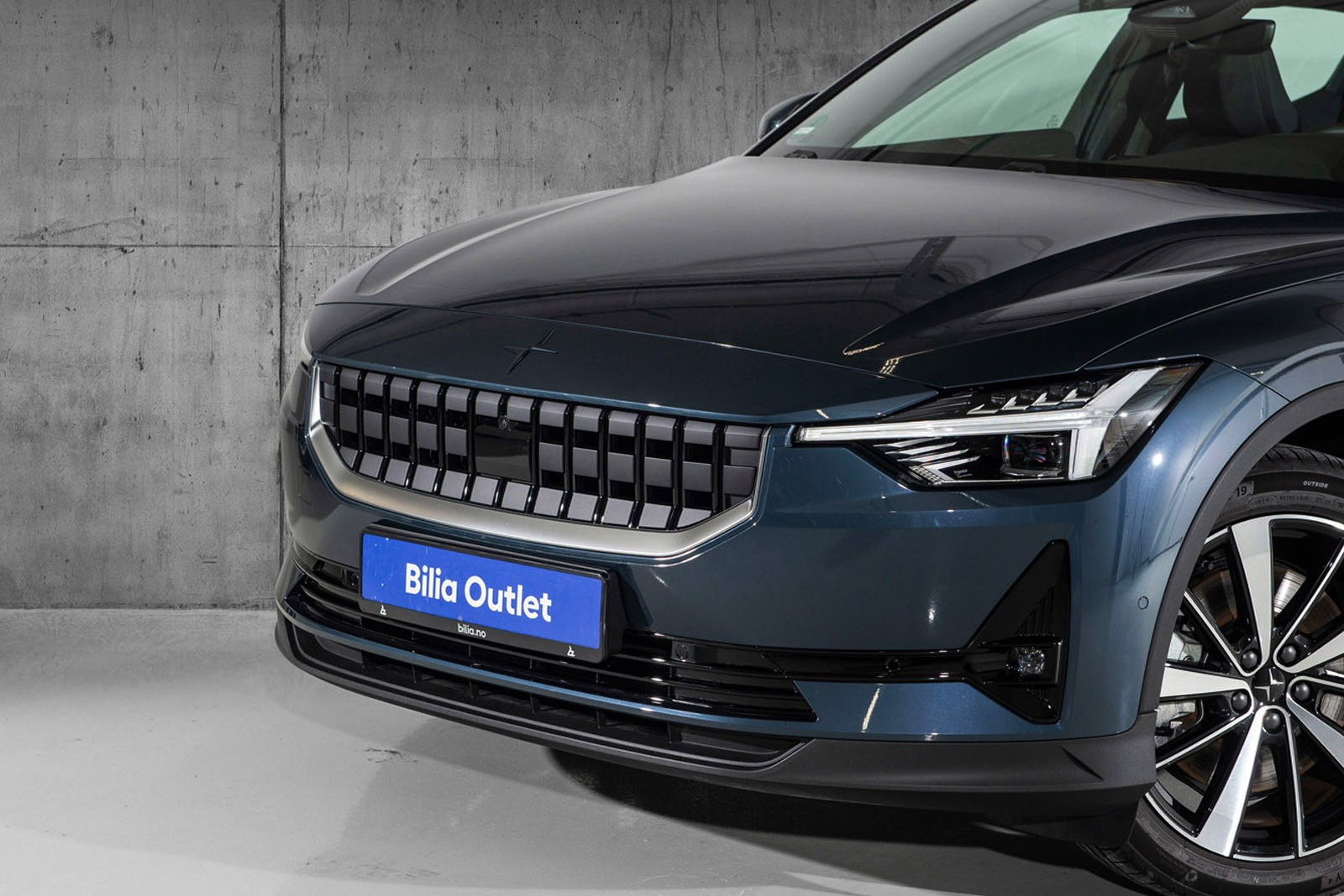 2022 Polestar 2