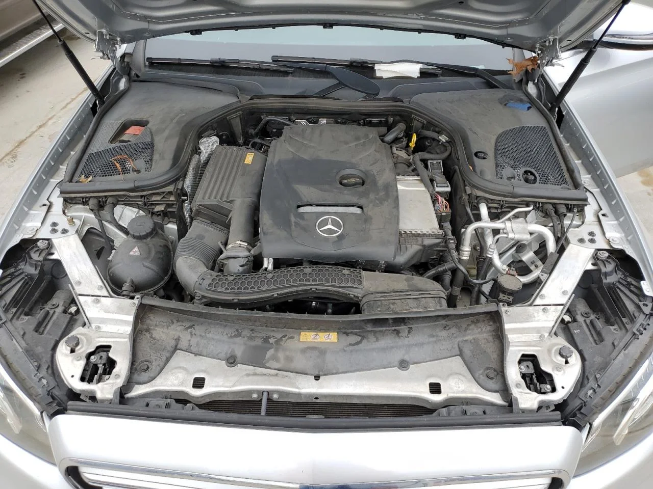 MERCEDES-BENZ E 300 2017