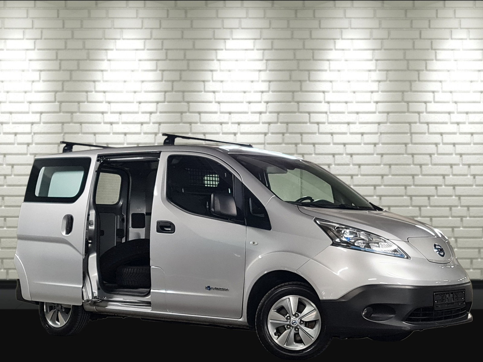 2017 Nissan e-NV