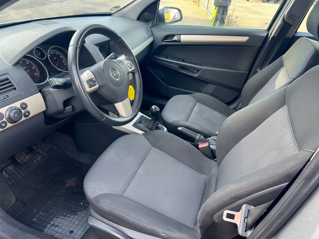 2008 Opel Astra