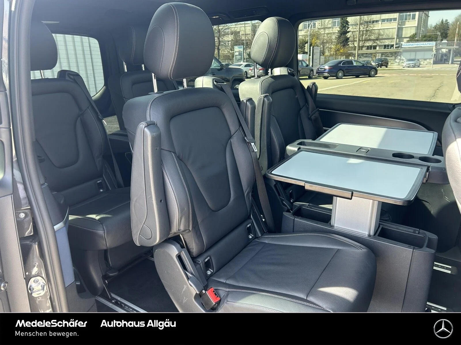 Mercedes-Benz EQV 300 AVANTGARDE L LED