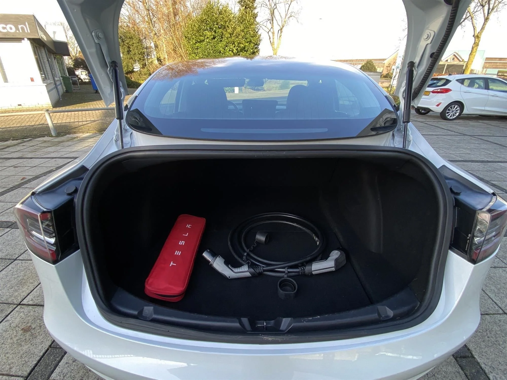 Tesla Model 3 Performance 75 kWh - AWD - Electric - Automatic - 462 hp - 121.576 km