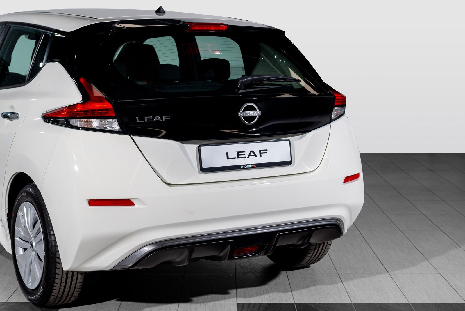 2023 Nissan Leaf