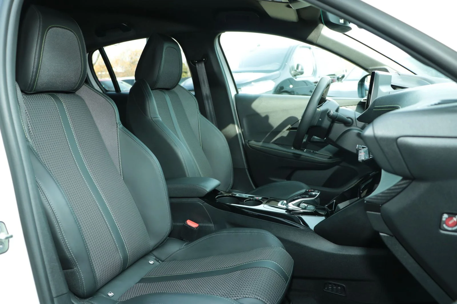Peugeot e-208 2021 50 kWh