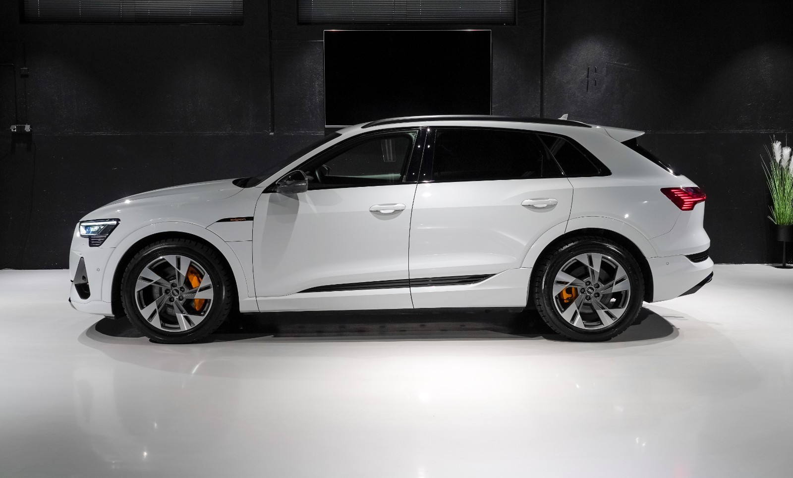 2021 Audi e-tron